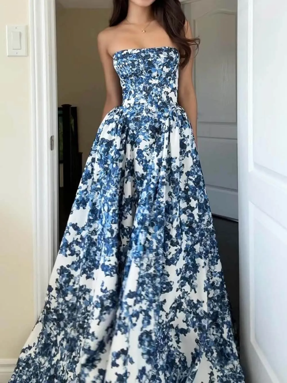 Ariana - Maxi Dress