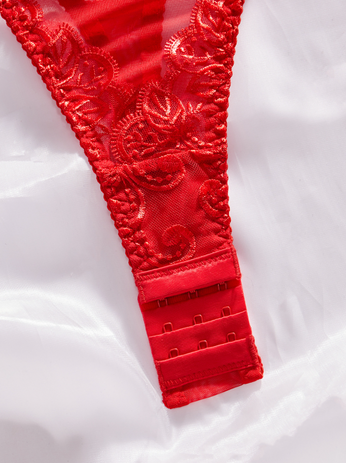 Jasmina™ | Romantic body with a luxurious finish