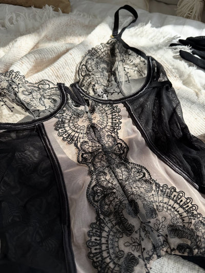 Mila™ | Luxury Lace Lingerie Set
