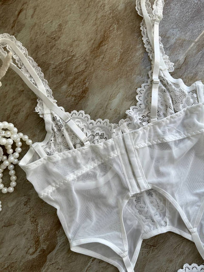 Leyla™ | Elegant Bridal Lingerie Set