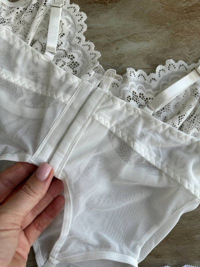 Leyla™ | Elegant Bridal Lingerie Set