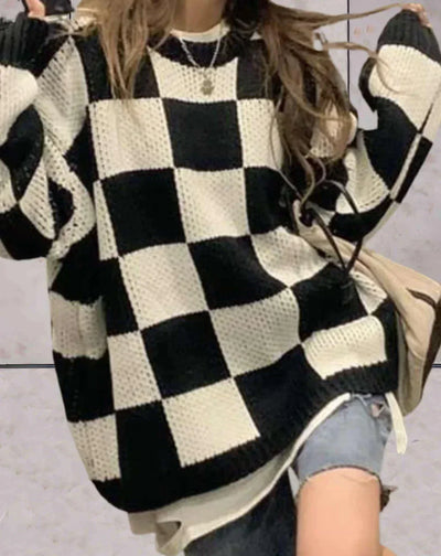 Amara - Checkered Sweater