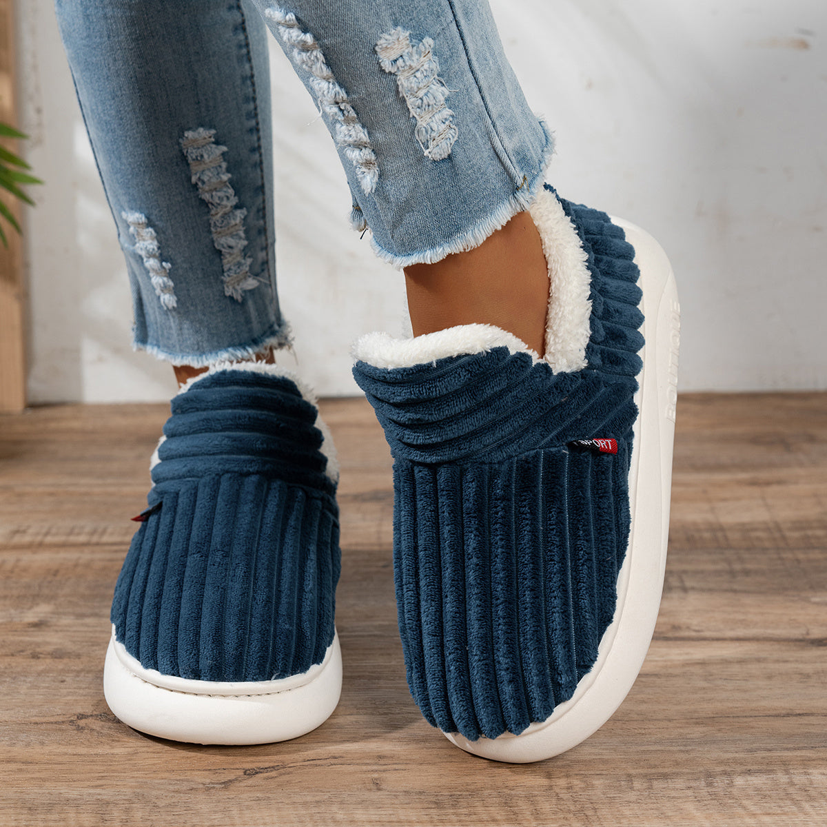 CozyStep – Plush Home Slippers