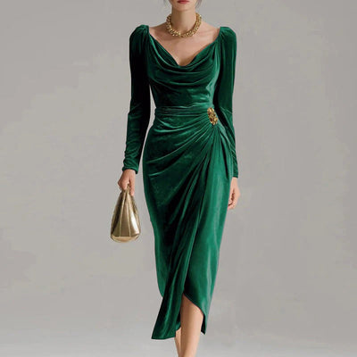 Renata - Elegant Long Velvet Dress